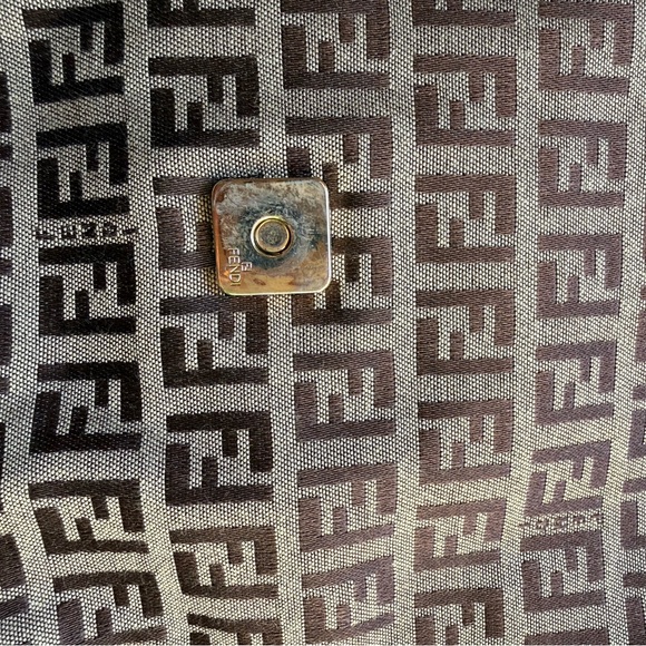 Fendi 2006 Zucchino monogram baguette crossbody bag - Picture 10 of 16